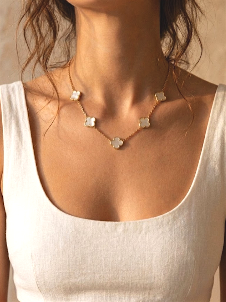 Collier Alhambra